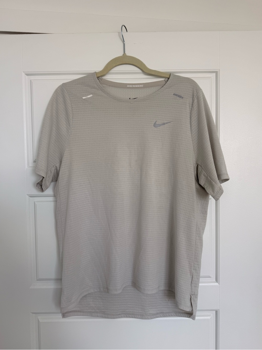 Nike Men’s Dry Fit Short Sleeve Shirt - Cream